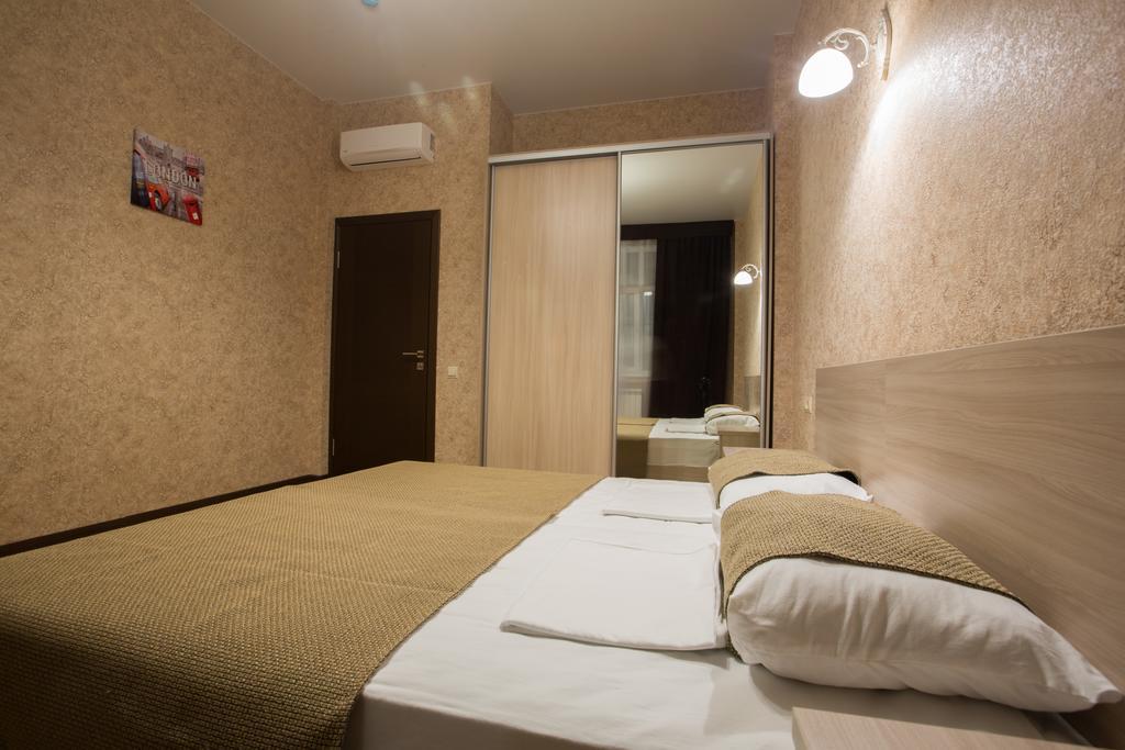 Ml hotel. Гостиница мл Адлер. АС отель Адлер. В отель ml. Отель сопрано Адлер